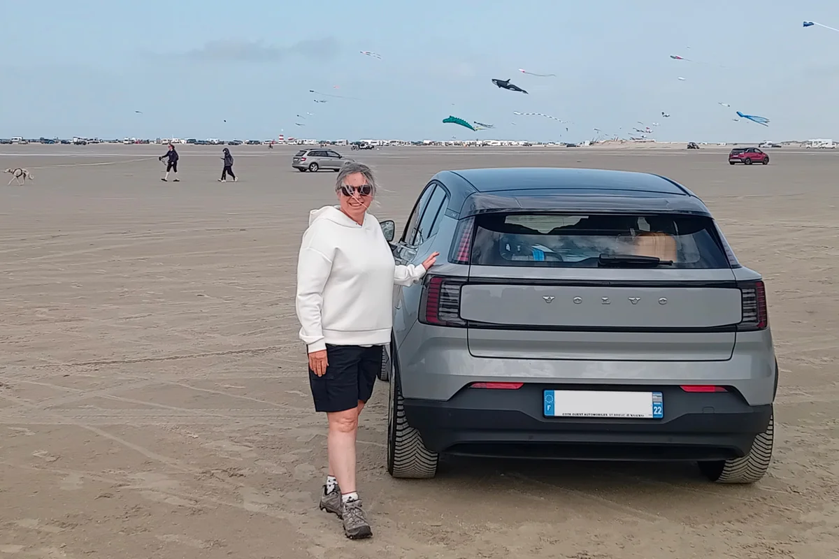 Témoignage : Thomas découvre l’Europe avec son Volvo EX30, 76 000 km en deux ans !