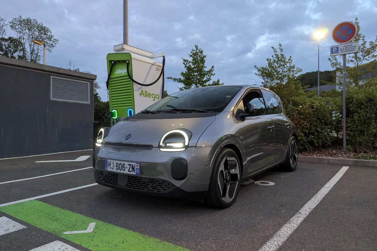 Voitures électriques : les Français ne disent pas non, ils demandent des garanties