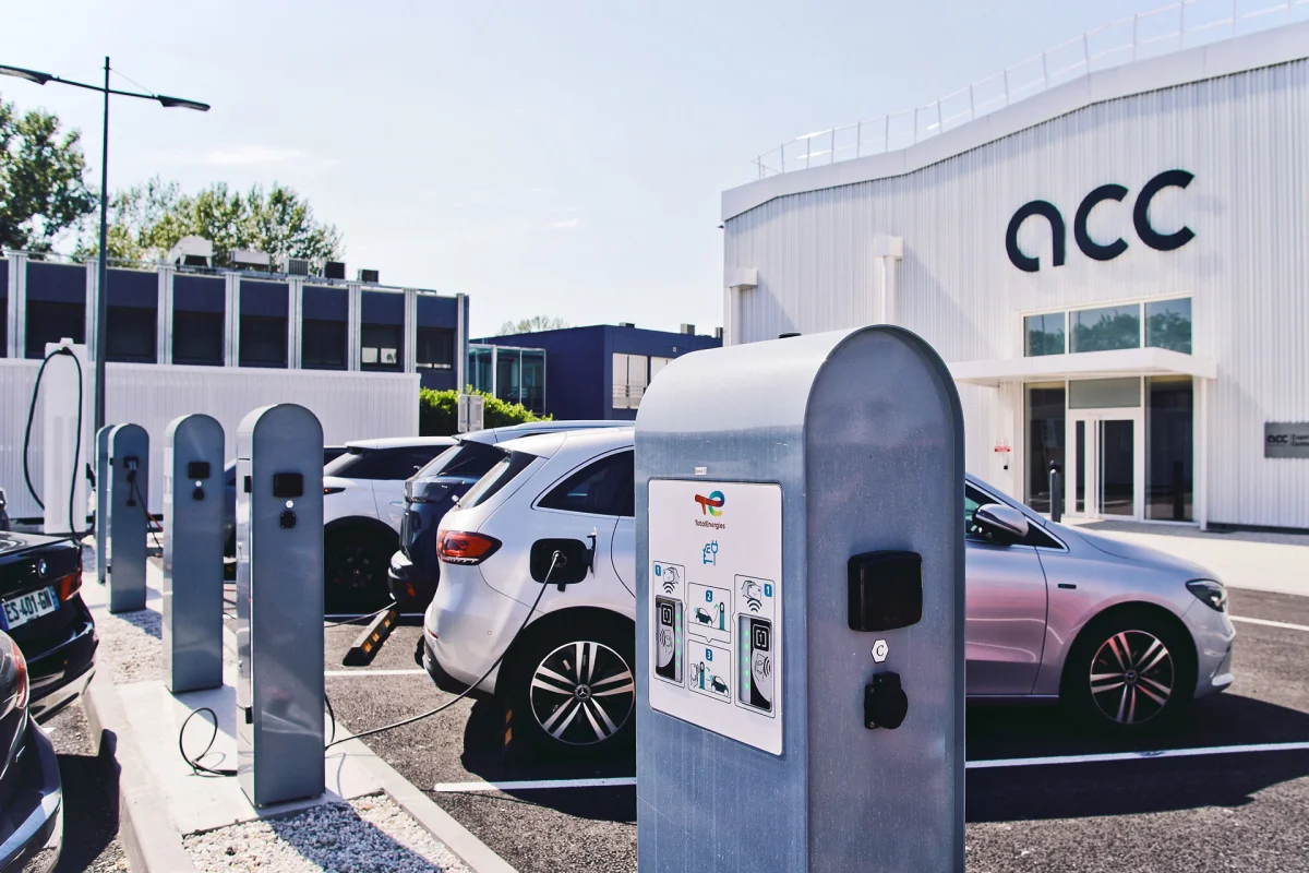 Batteries des voitures électriques made in France : sous pression, ACC nomme un nouveau patron
