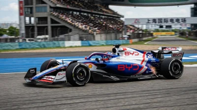 Une F1 signée BYD, une BMW M3 électrique au prix du thermique, Porsche qui reprend la main et montre qui est le patron, une Renault 4 qui se découvre et des électriques d’occasion qui cartonnent… Bienvenue dans Regen n°63