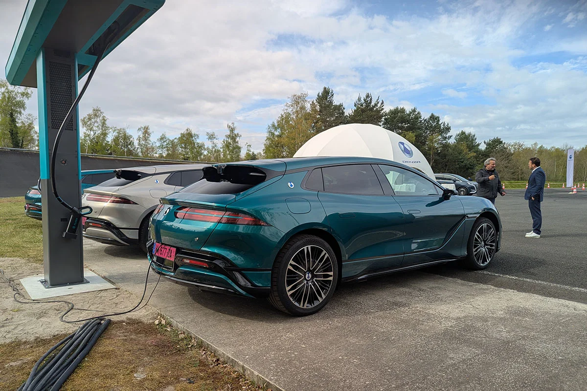 Un client doit remplacer la batterie révolutionnaire de sa BYD et la facture va vous surprendre