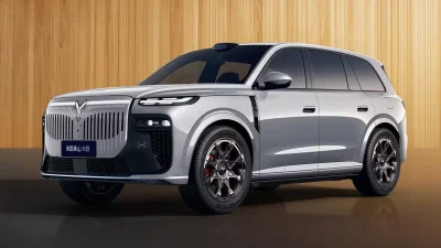 Dongfeng trouve une nouvelle cascade improbable pour vendre son dernier SUV électrifié