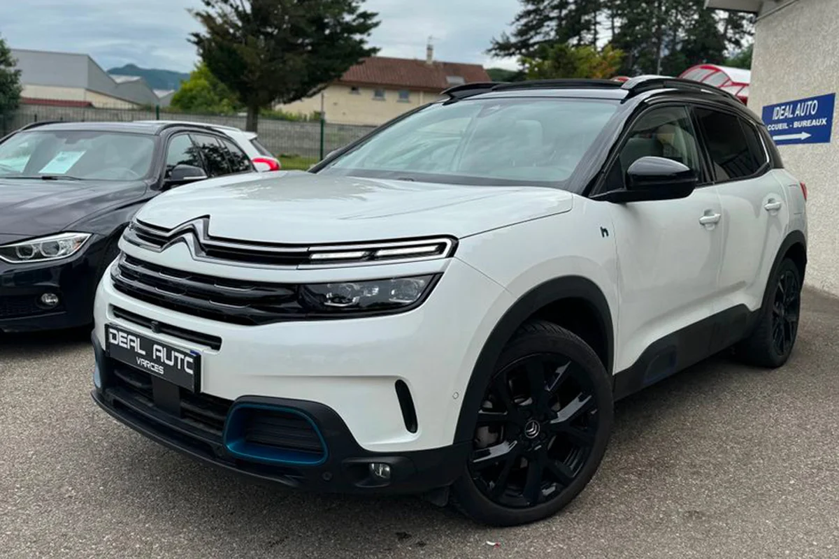Témoignage : en attendant de passer à l’électrique, Christophe consomme 1 l/100 km avec son hybride rechargeable