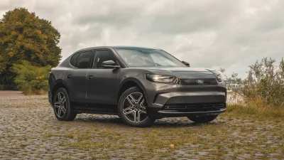 Ford passe à l’offensive sur sa gamme hybride et électrique : 1 an de carburant ou de recharge offert