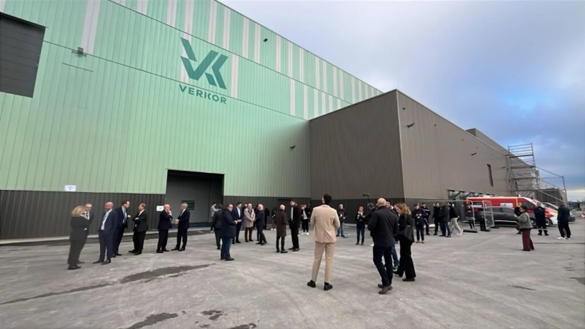 Renault hausse le ton face aux difficultés de ce fournisseur français de batteries