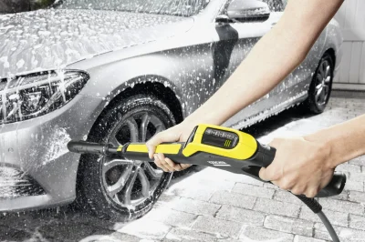 Meilleur nettoyeur haute pression voiture 2026 : notre comparatif des modèles Kärcher, Parkside, Bosch et Nilfisk