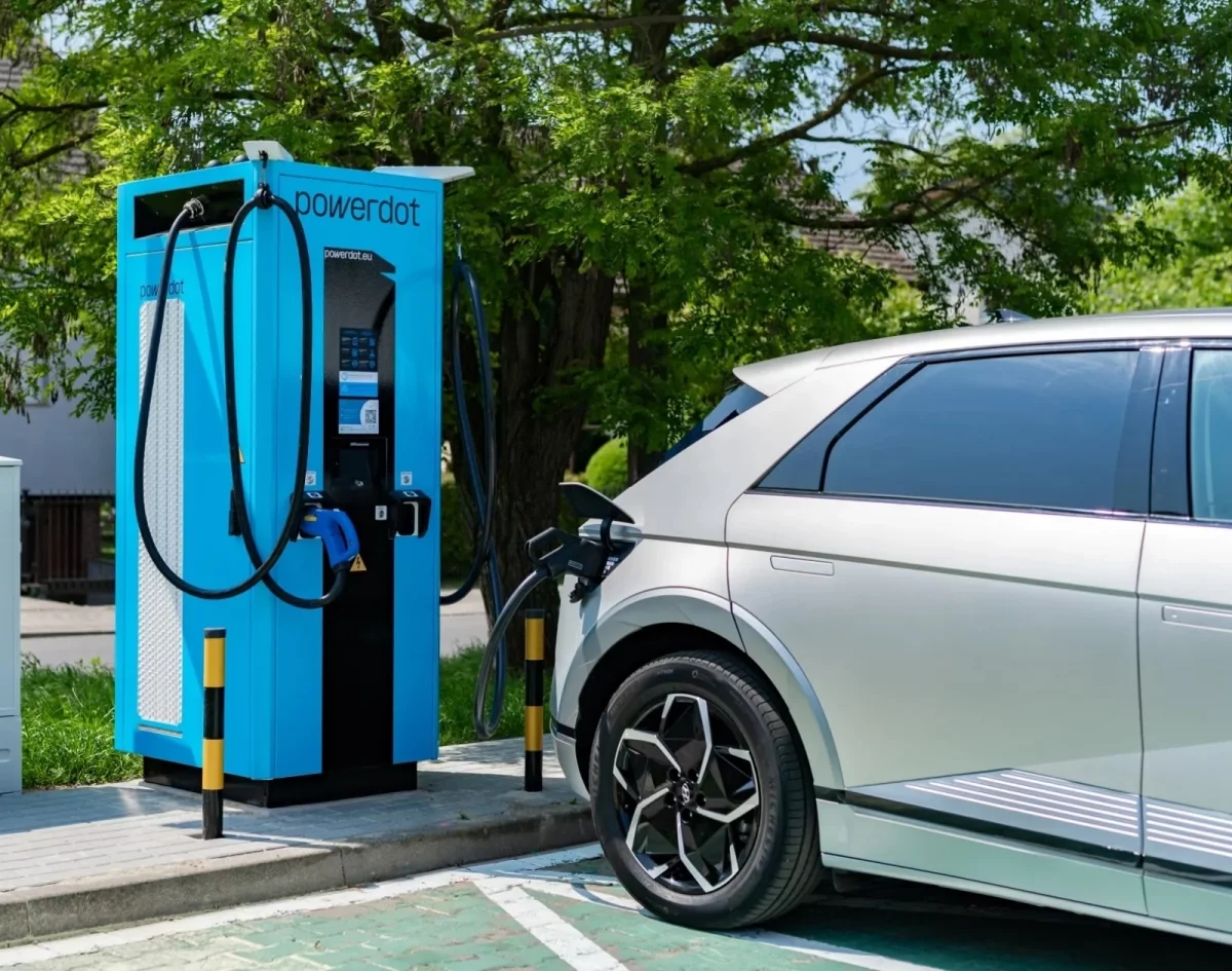 Recharge illimitée à domicile et sur bornes publiques à 50 € par mois : le forfait d’Octopus est-il vraiment intéressant ?