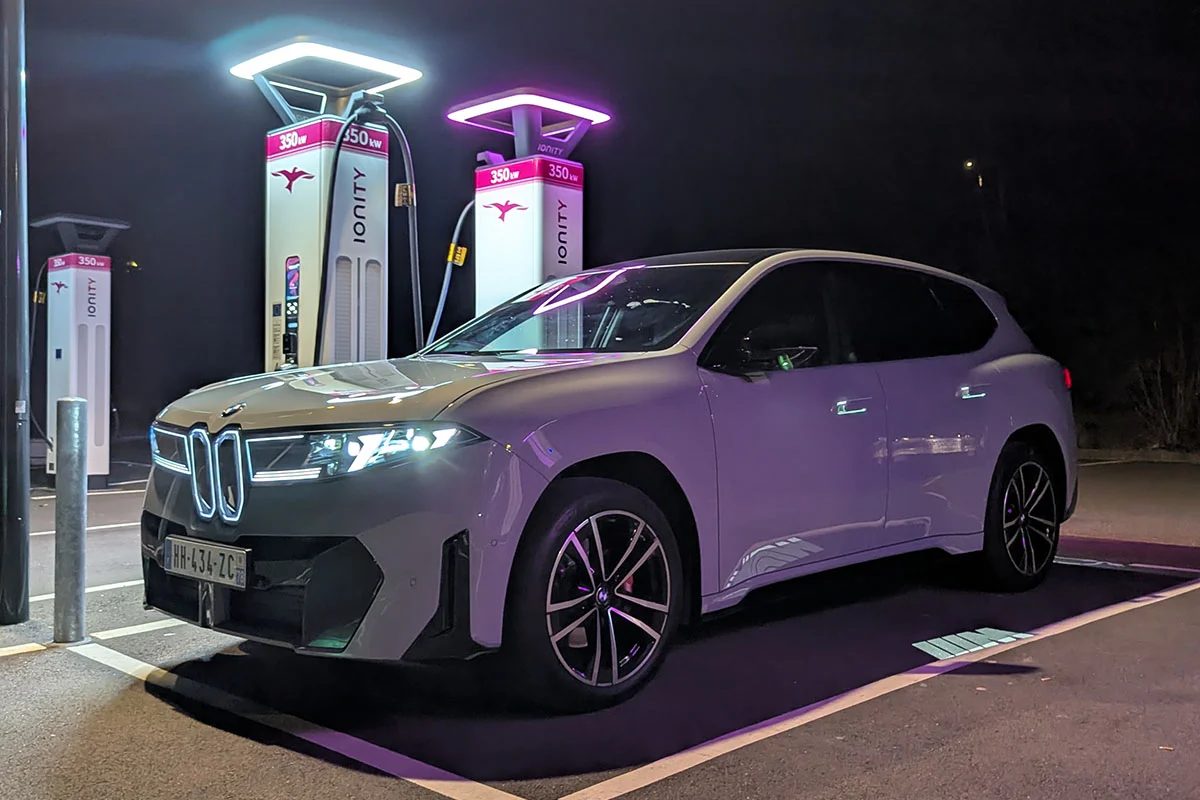 Voitures électriques : la France et l’Allemagne en désaccord sur la stratégie européenne