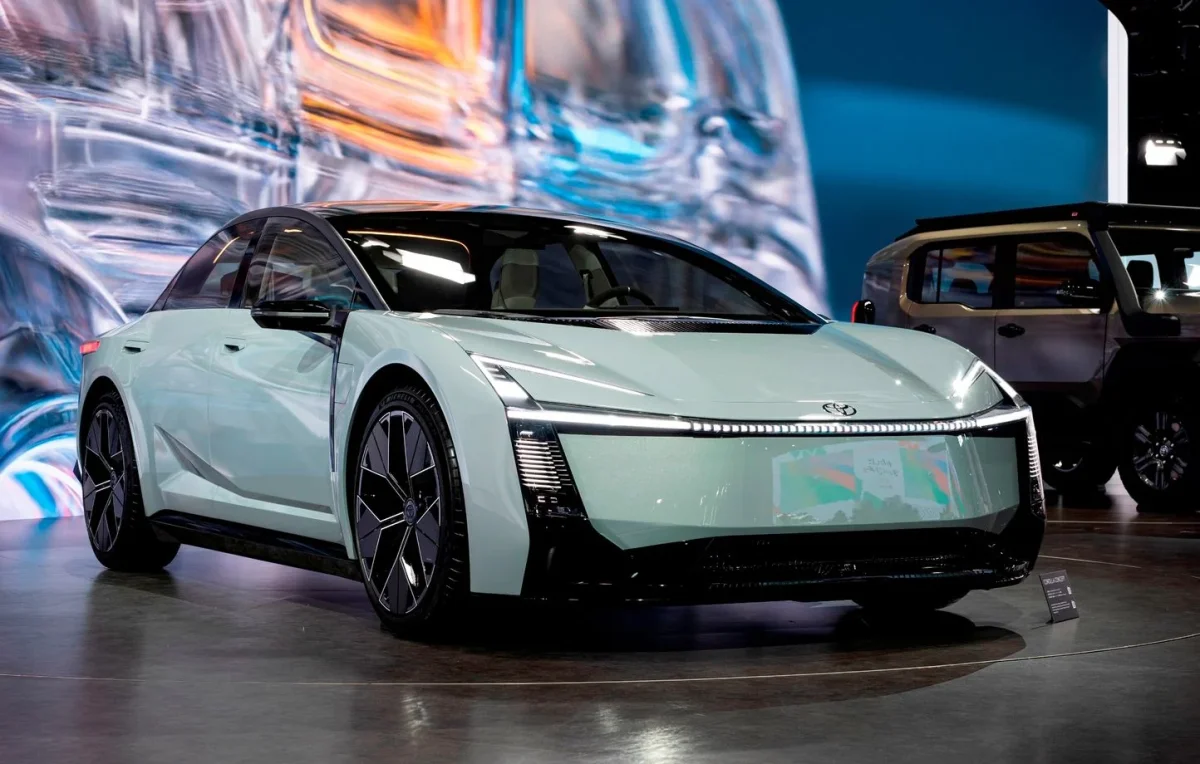 « Que tout le monde passe à l’électrique, c’est ma plus grande crainte » : le cri du cœur du patron de Toyota