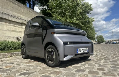 On a testé la Linktour Alumi : la voiture électrique sans permis qui refuse d’en avoir l’air