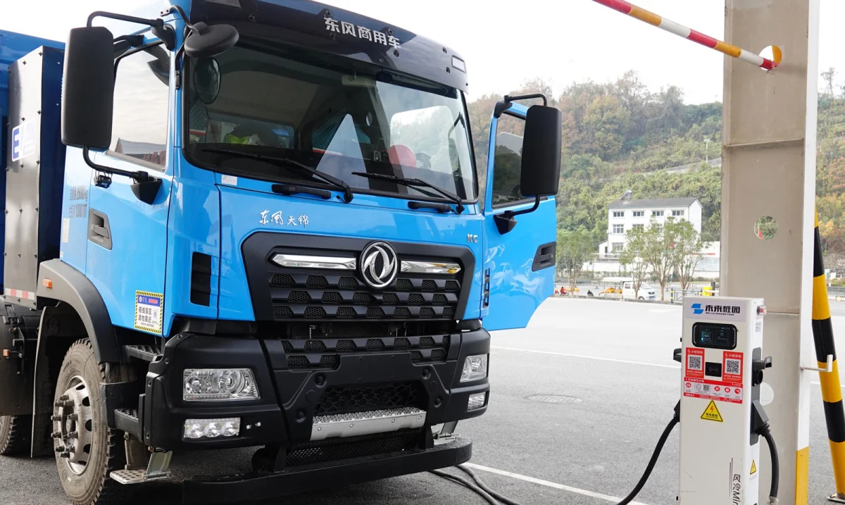 40 % de camions électriques d’ici 2030… la Chine met le paquet pour décarboner le transport routier