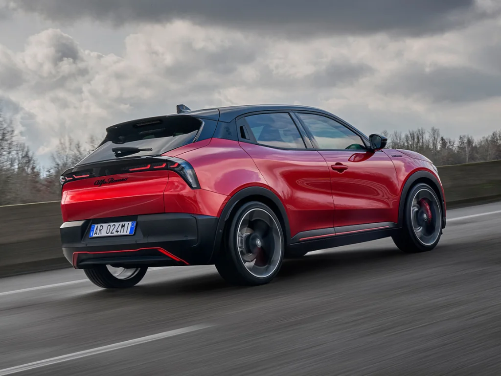 Un jour, une voiture : Alfa Romeo Junior, SUV premium sportif