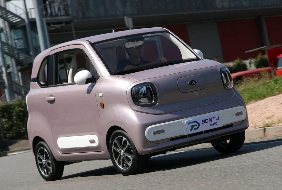 Bontu débarque en Europe : ces mini-voitures électriques venues de Chine se conduisent dès 14 ans