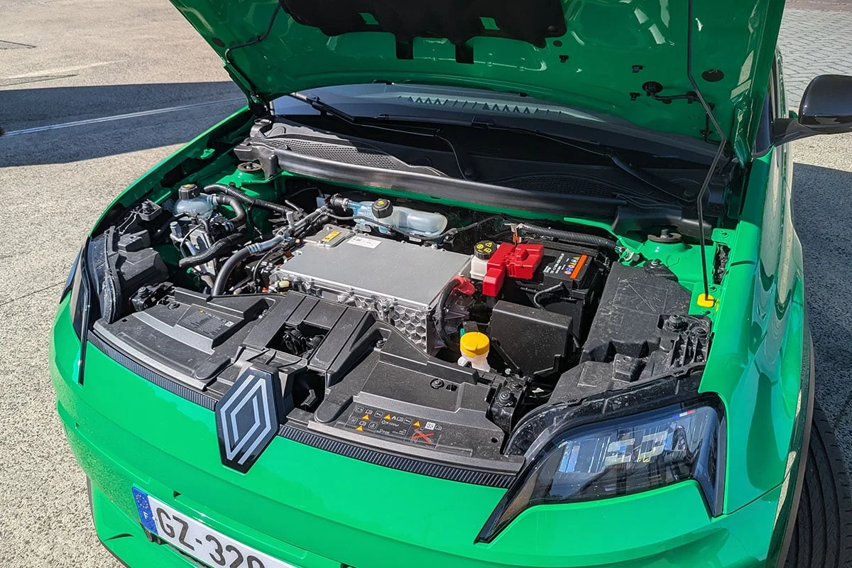 Renault 5 électrique : des améliorations techniques dès la fin 2026 ?