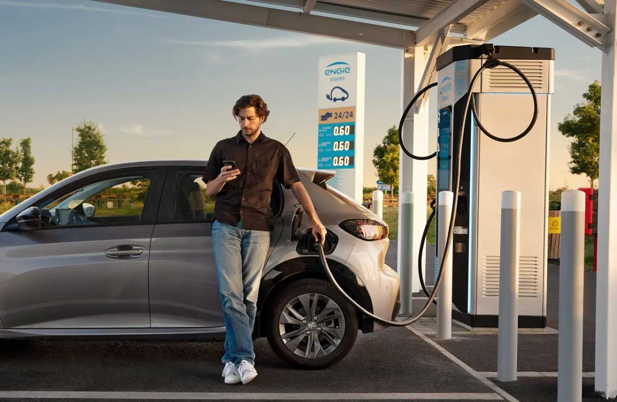 Recharge rapide : cette offre à 9,99 € fait presque fondre de moitié le prix au kWh