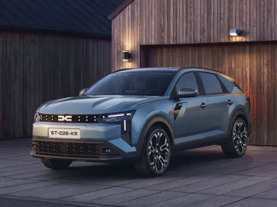 Dacia Striker hybride : nous avons découvert le modèle qui veut réconcilier SUV, break et berline