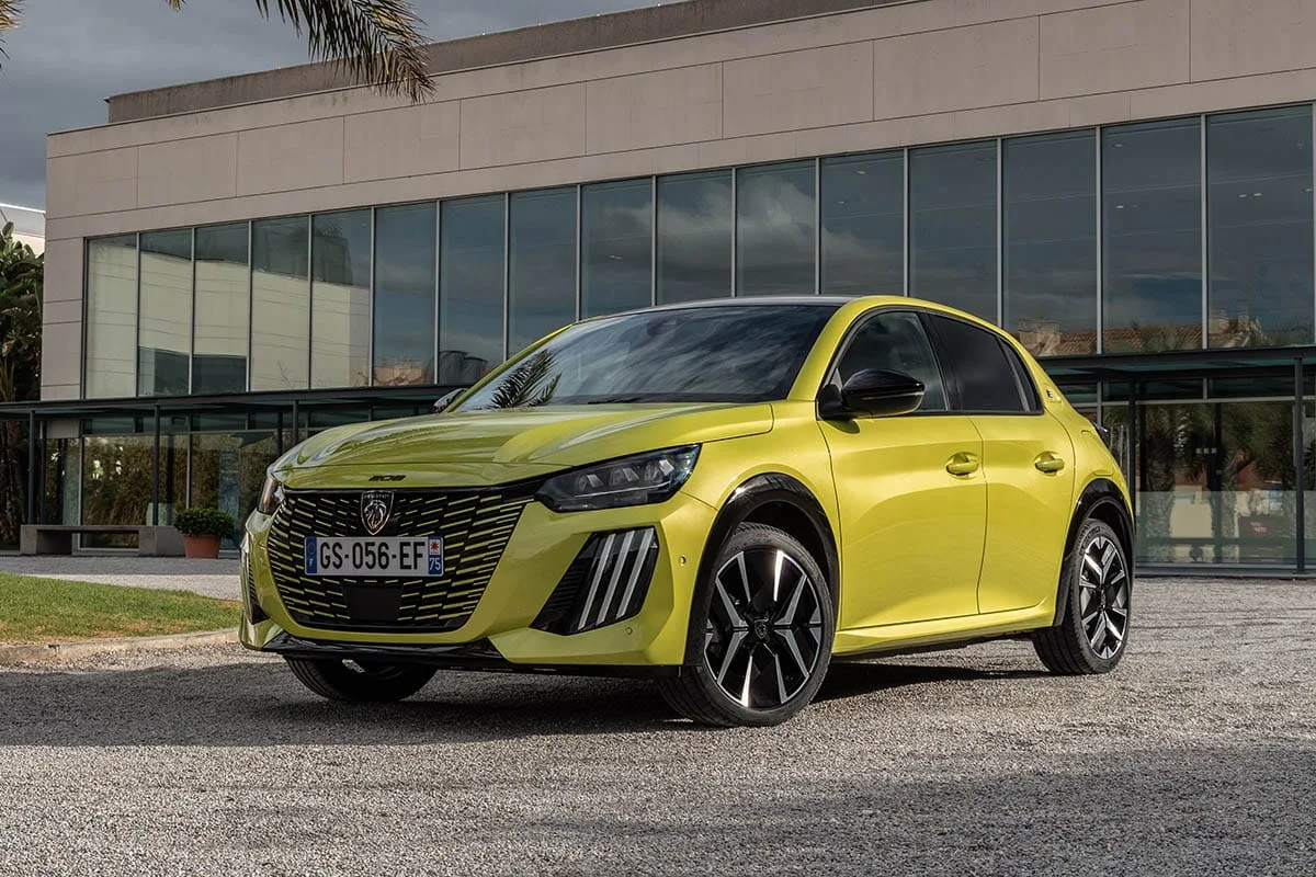 « Tant qu’il y aura de la demande » : la Peugeot 208 thermique n’est pas prête de disparaître