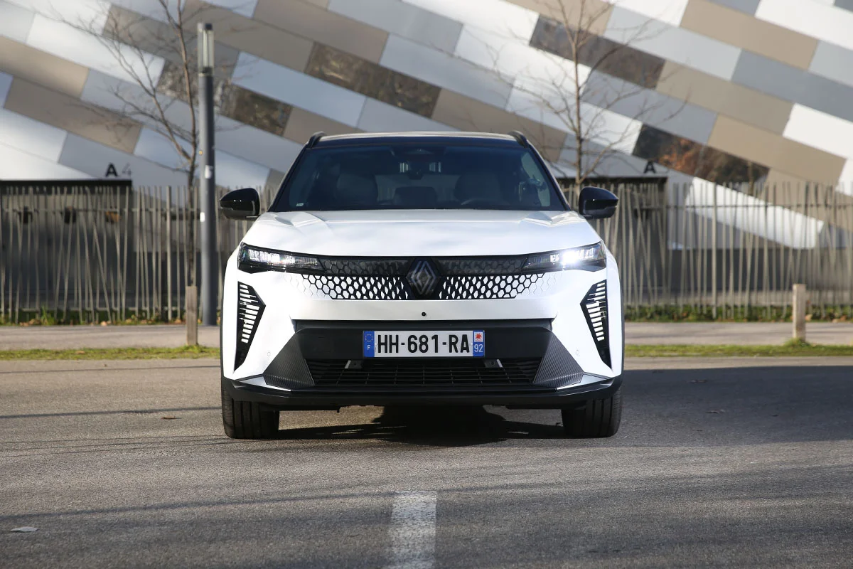 Renault : les électriques dopent les ventes… mais pèsent sur les marges