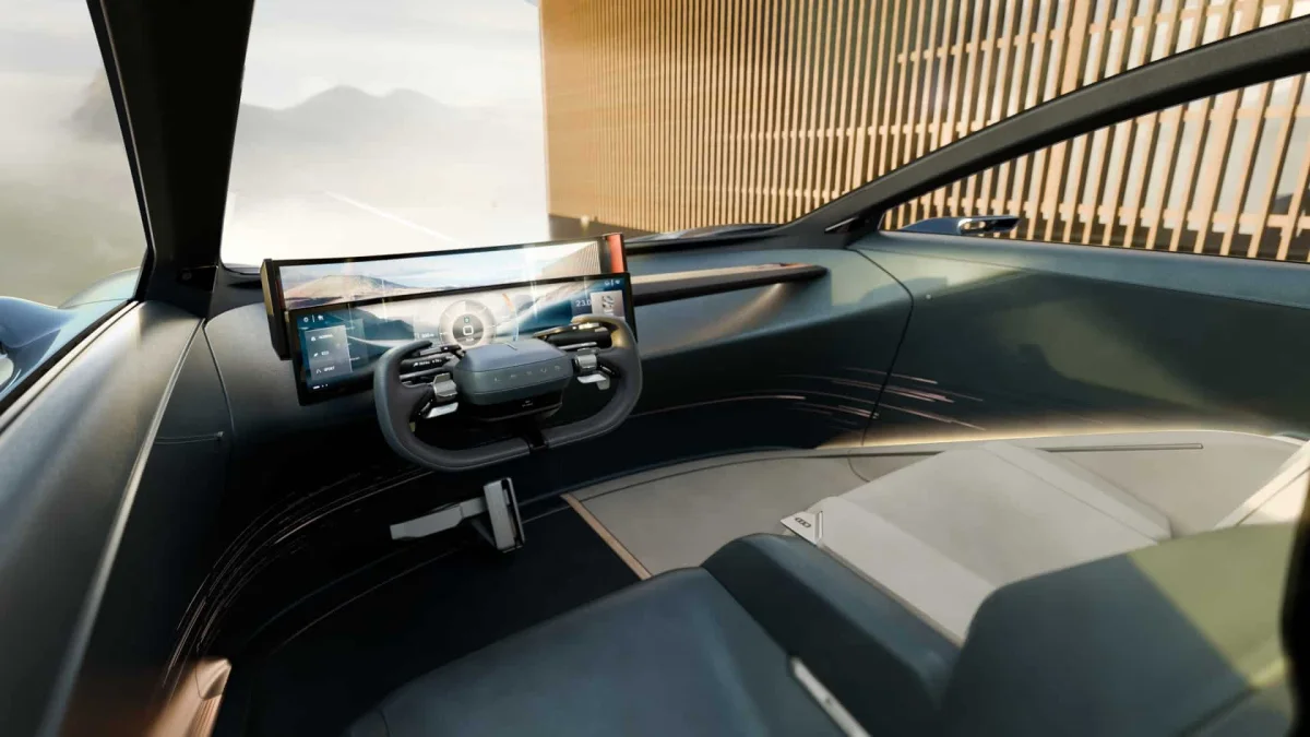 « Un non-sens économique » : le patron de Lexus France émet de sérieux doutes sur le tout-électrique