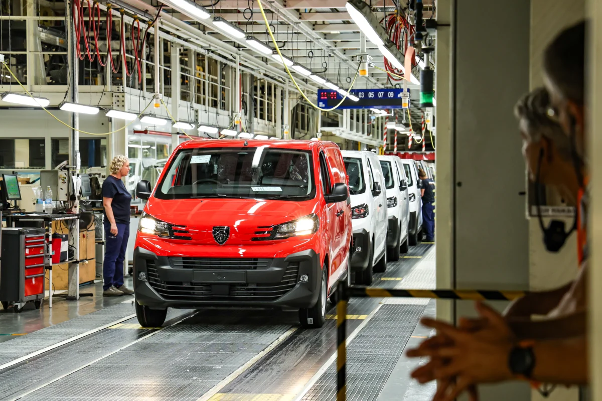 Hordain : dans les coulisses de l’usine Stellantis où naissent parallèlement les Peugeot Expert, Citroën Jumpy et leurs cousins électriques