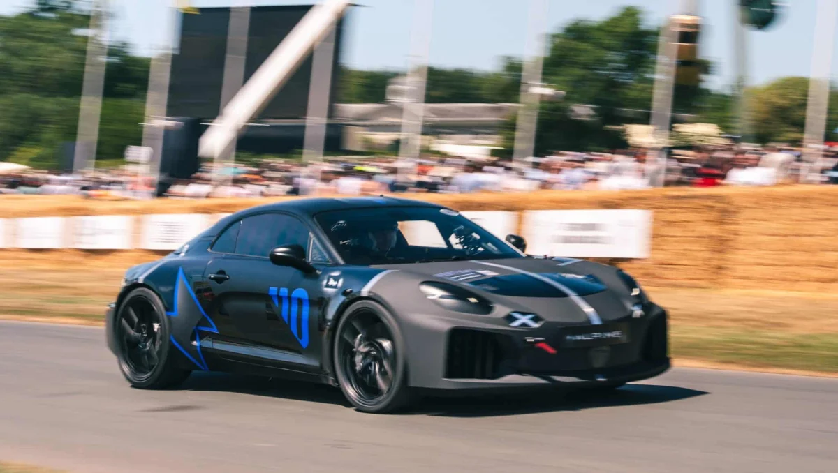La nouvelle Alpine A110 électrique paraît vraiment très trapue