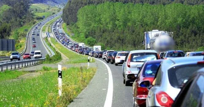 Vous risquez de voir rouge sur les routes de France ce week-end