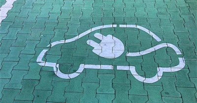 Volonté d’achat d’une électrique : un léger progrès, mais c’est loin d’être gagné