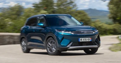 Essai BYD Atto 2 DM-i Boost : 100 km d’autonomie électrique pour le prix d’un simple Peugeot 2008…