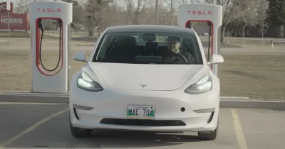 Même avec plus de 600 000 kilomètres au compteur, cette Tesla Model 3 est encore utilisable au quotidien