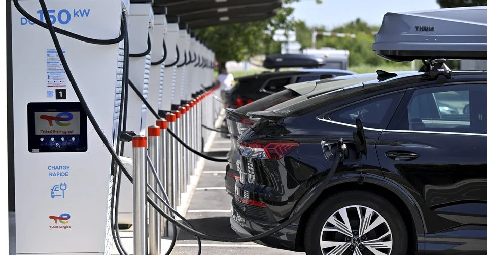 Fini le stress de la borne, les conducteurs de voitures électrique en pleine zenitude pour parcourir de longues distances