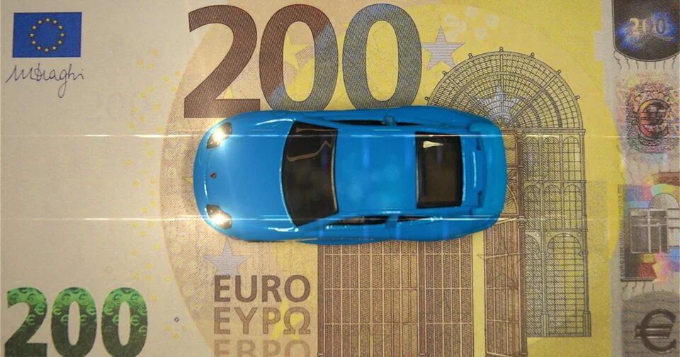Les prix des voitures neuves sont en baisse et c’est, entre autres, grâce au malus
