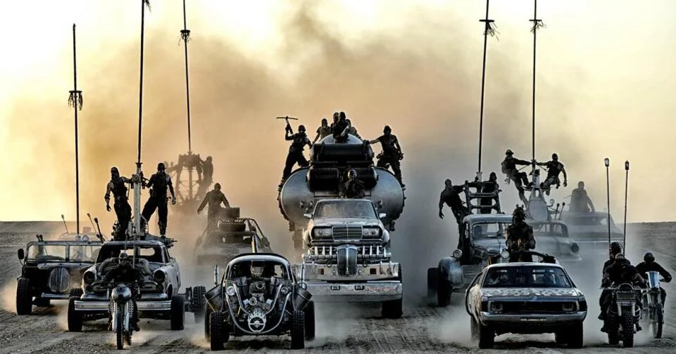 Carburant à plus de 2 € : la France bascule en mode "Mad Max"