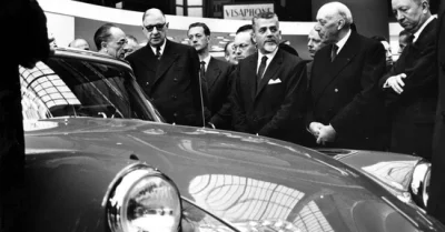 "A quoi sert la course automobile?" "A faire gagner la France, mon Général!"