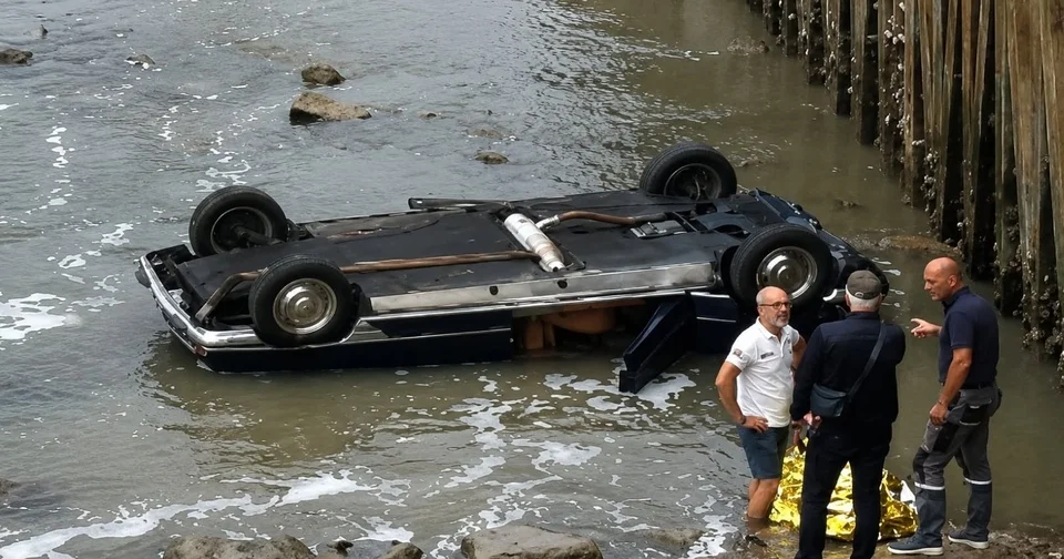 Comment une rarissime Citroën DS cabriolet a pu finir dans l’eau en Vendée ?