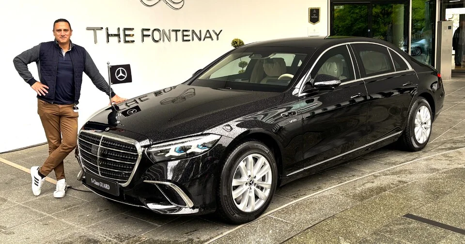 Plus de 4 tonnes, un V12 de 612 ch et 18 l/100 km pour la nouvelle Mercedes Classe S blindée !