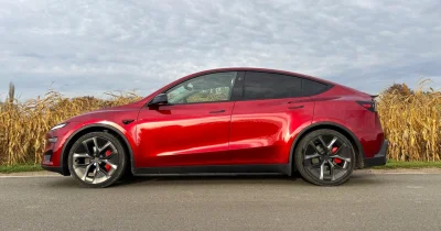 Tesla serait-il fâché avec les chiffres pour démontrer les bien-fondés de sa conduite autonome ?