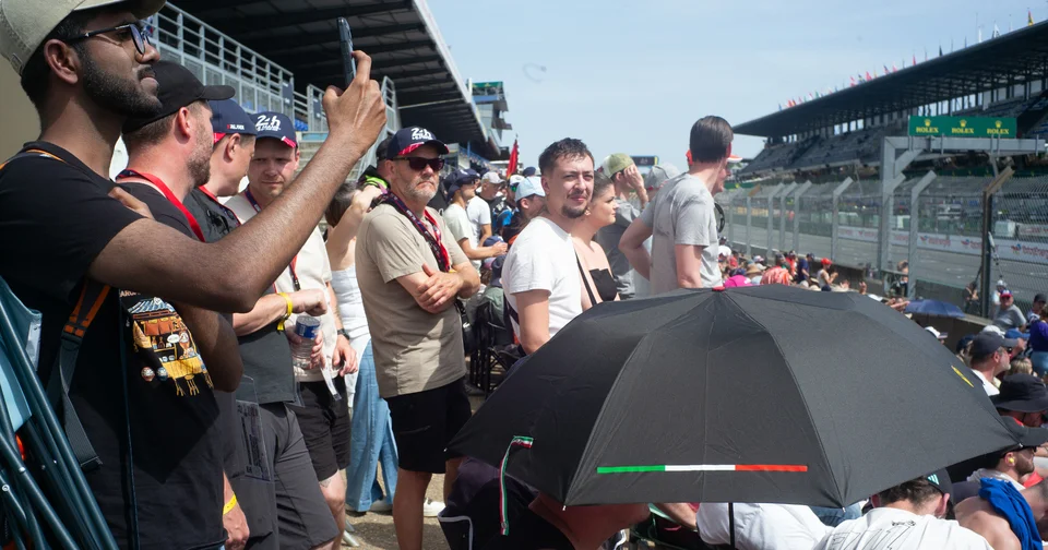 Pourquoi tant de gens se sont déplacés pour assister aux 24 heures du Mans ?