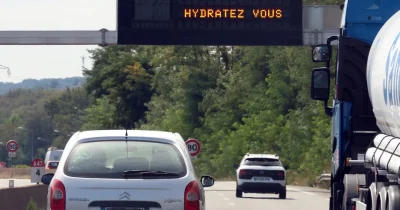 Pourquoi quand la canicule s’emballe, le capteur de température de votre voiture s’affole encore plus ?