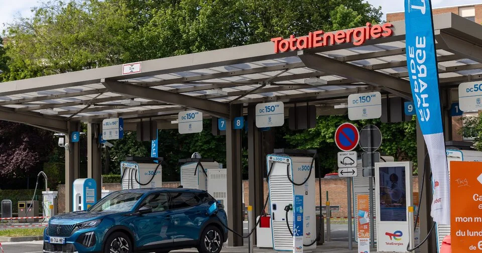 Pourquoi moins les entreprises achètent de voitures, plus leur flotte paraît "verte" 