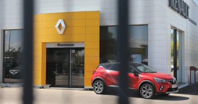 Chez Renault, des résultats honorables et une IA qui s’invite dans le réseau