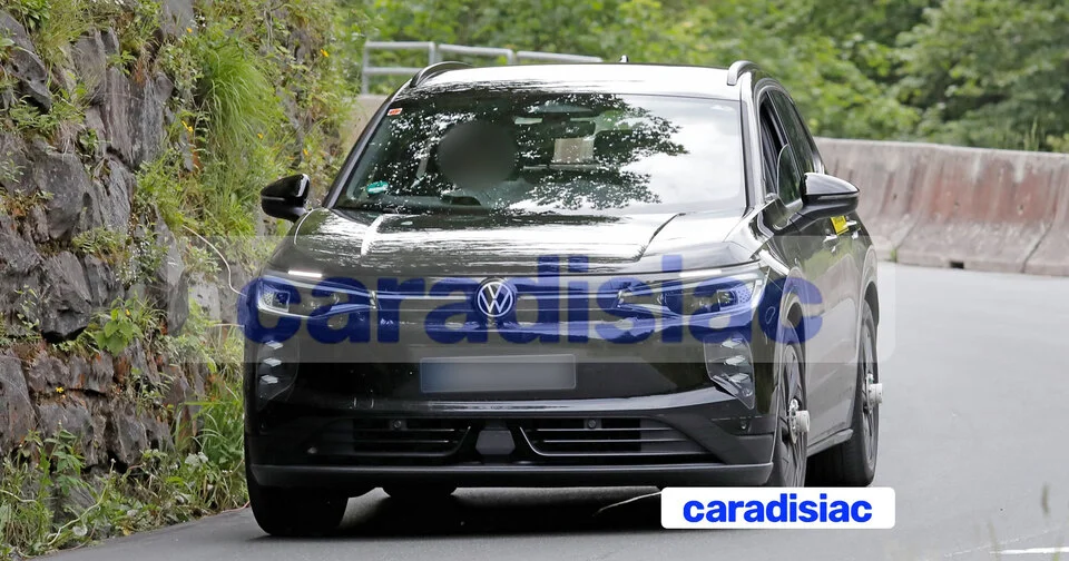 Changement d’appellation pour le SUV Volkswagen ID.4 qui va devenir Volkswagen ID.Tiguan à l’occasion d’une refonte majeure.