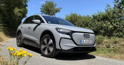 Que vaut le nouvel Audi Q4 e-tron en... entrée de gamme ?