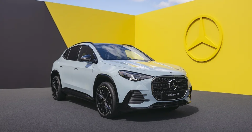 Le GLA, Mercedes la plus vendue en France, revient chargé à bloc