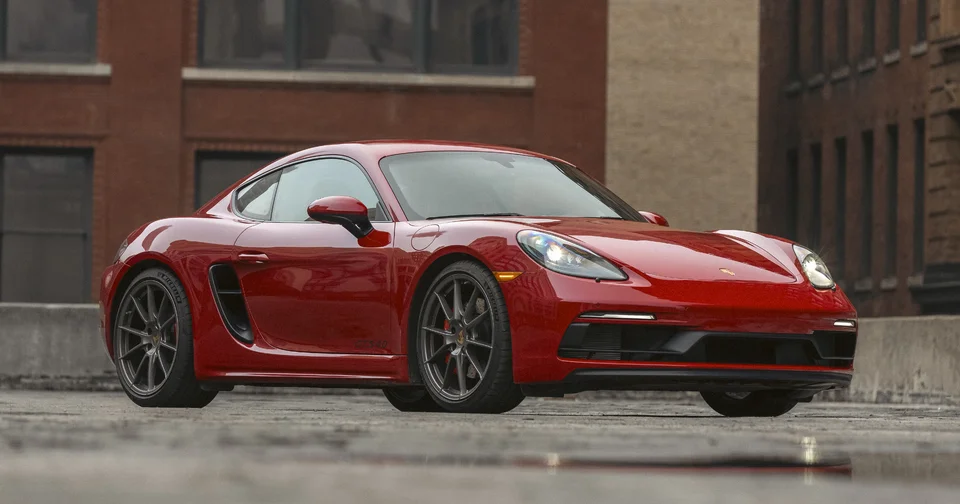 Porsche officialise le lancement du roadster 718 en version électrique