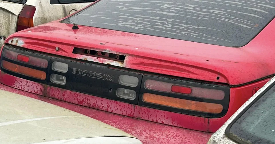Voici sans doute le cimetière de youngtimer le plus triste jamais découvert