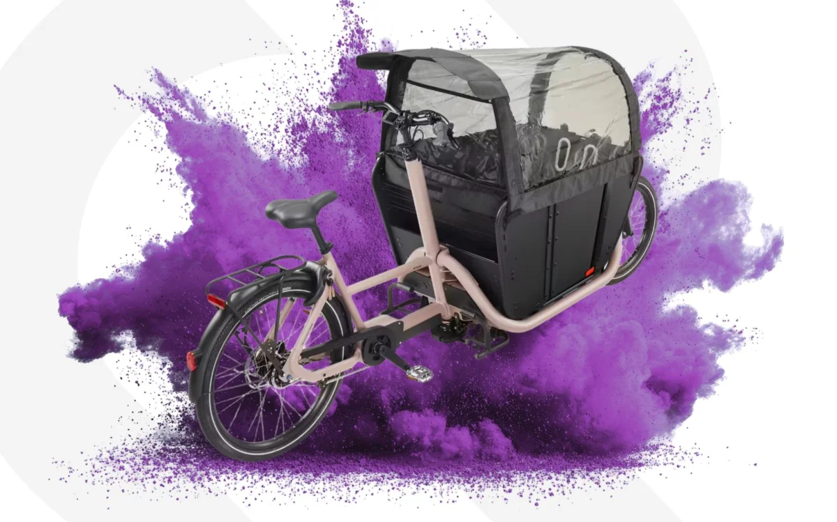 Decathlon : 925 € d’économie sur ce cargo électrique familial qui transporte 4 enfants