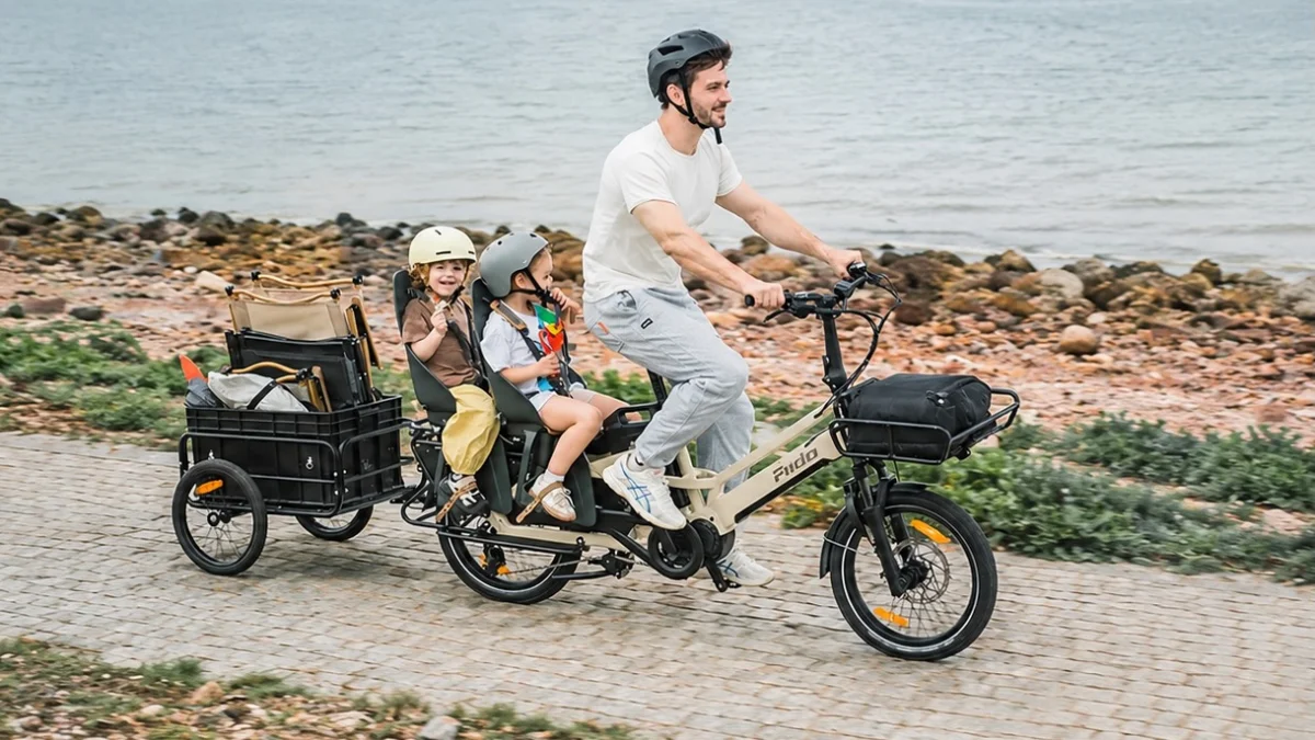 200 kg de charge utile et 225 km d’autonomie : Fiido dévoile ses nouveaux vélos électriques