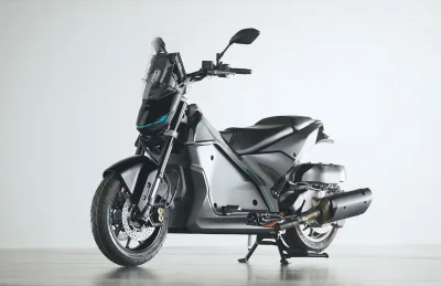 Une moto à trois moteurs : Yamaha dévoile enfin les secrets de son Proto HEV