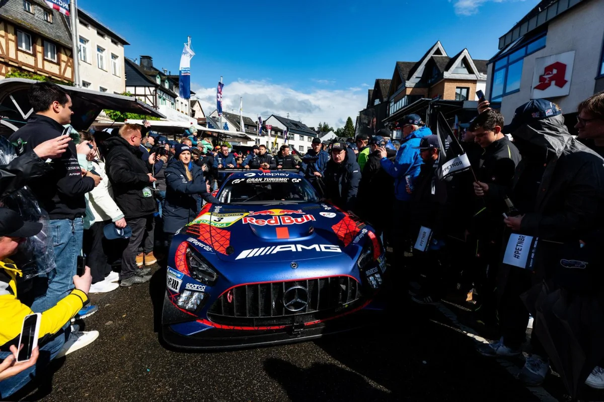 La présence de Verstappen aux 24H du Nürburgring fait craindre le pire