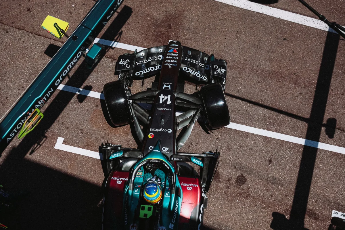 Alonso critique Aston Martin après les essais libres à Monaco